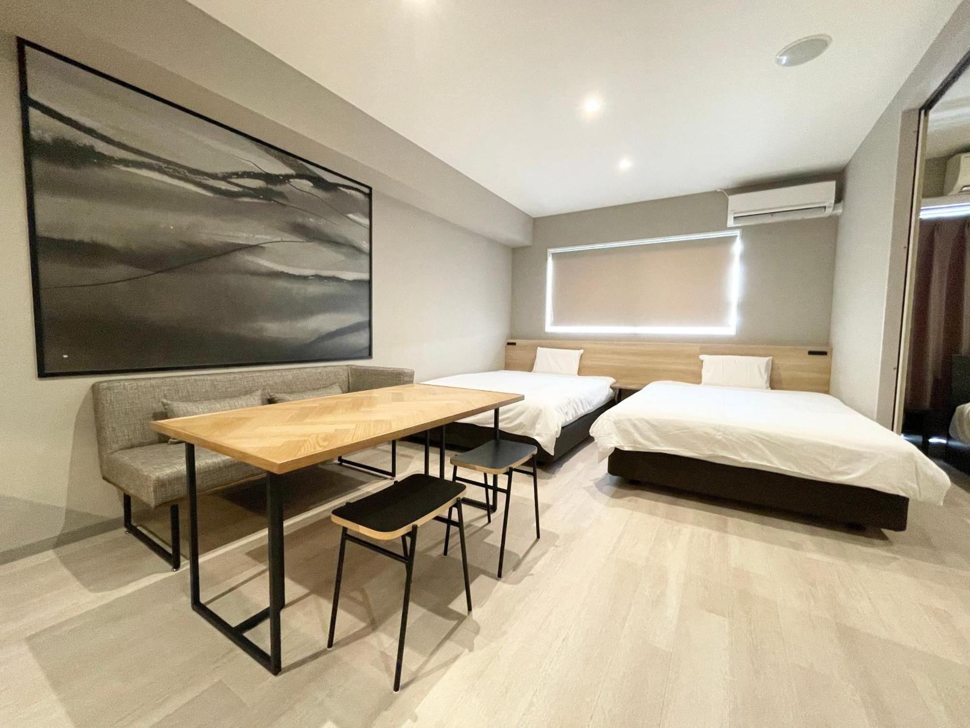 Comforts81 Shinsaibashi Osaka Esterno foto