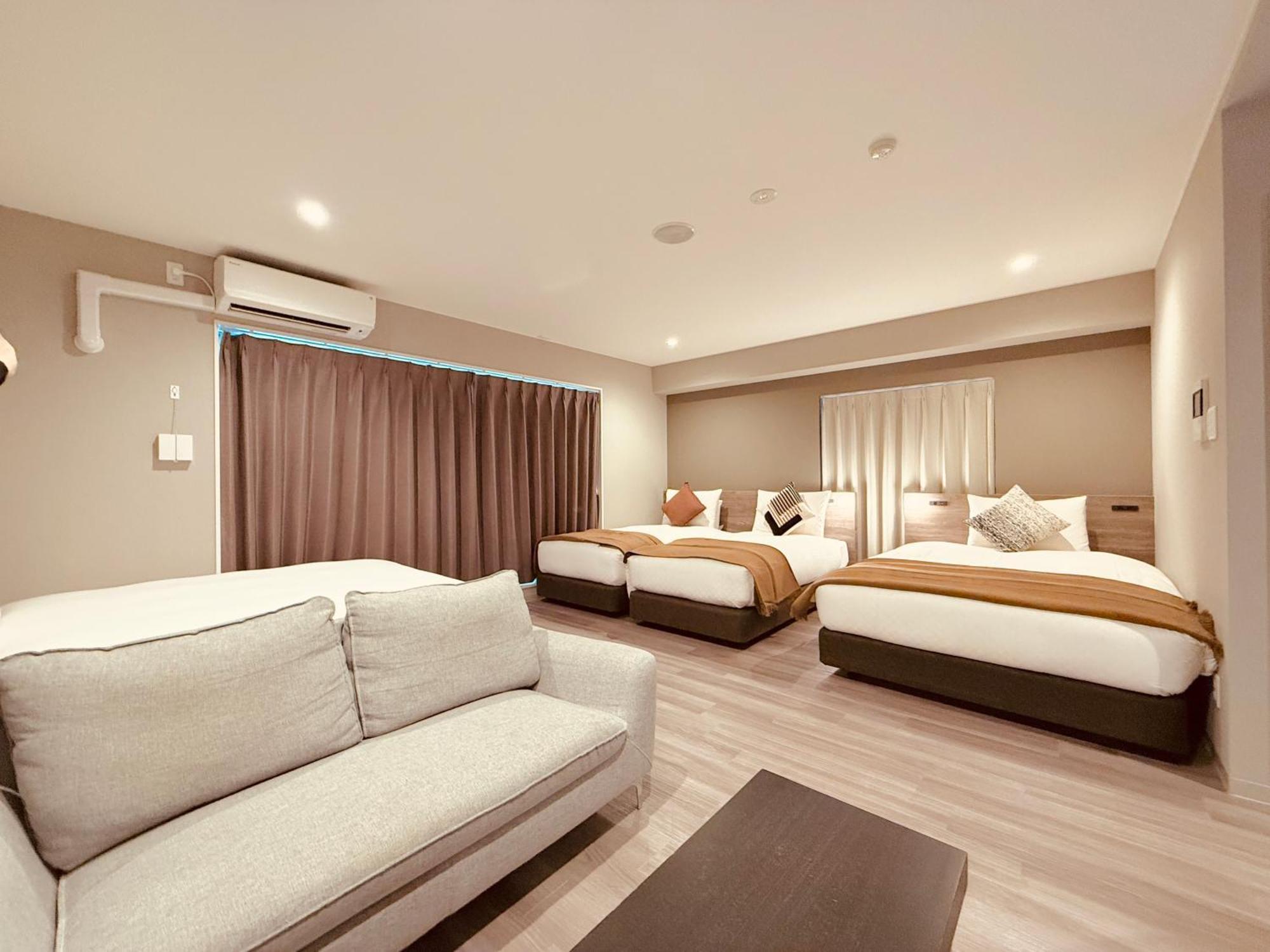 Comforts81 Shinsaibashi Osaka Esterno foto